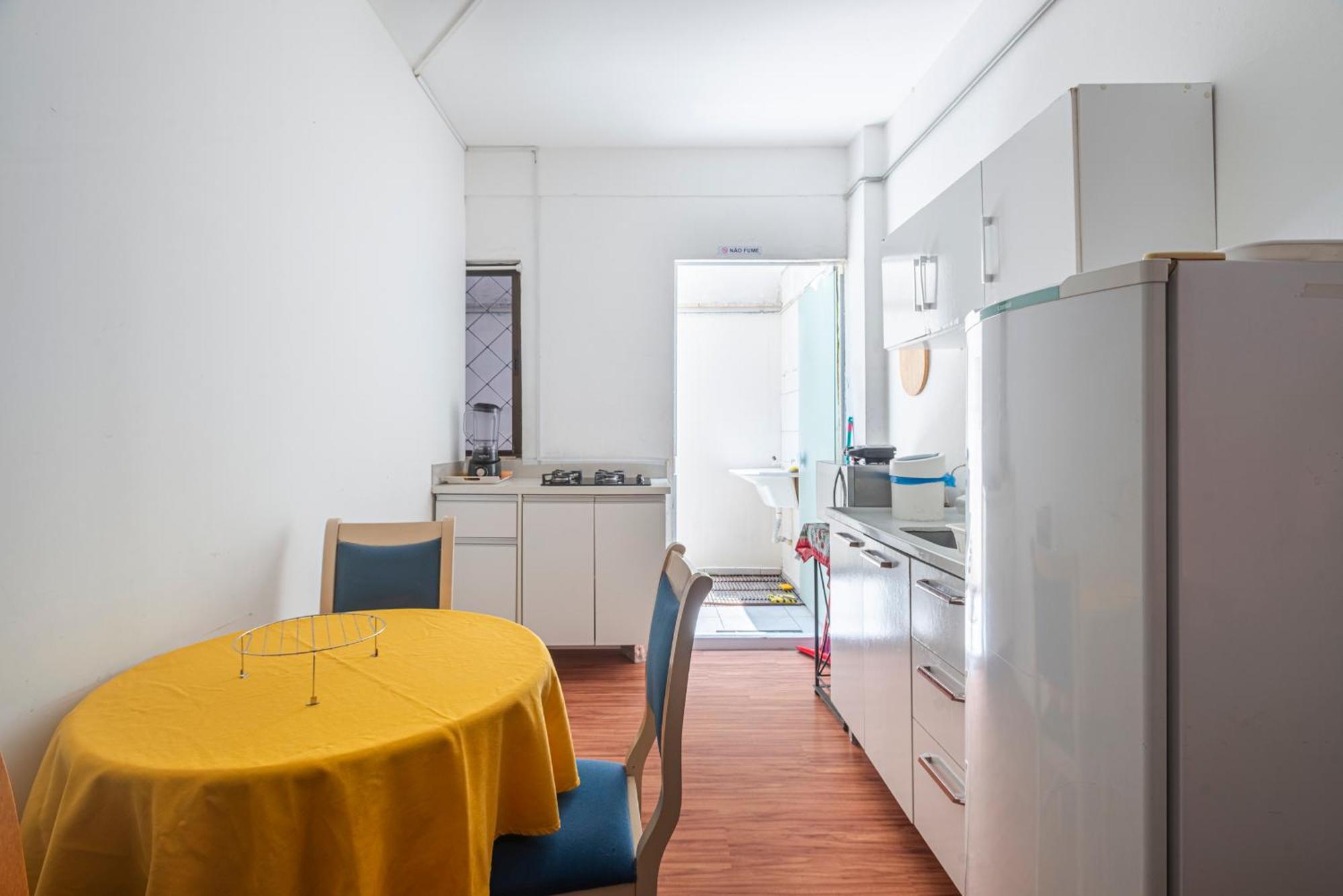 02 1 Quarto, Centro Bc Apartamento *